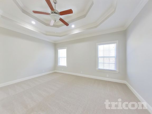 5th image of 1527 Dewsbury Dr