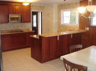 51 Lincoln Pl, Ossining, NY 10562