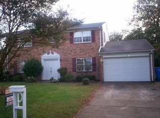 813 Jousting Ct, Chesapeake, VA 23323