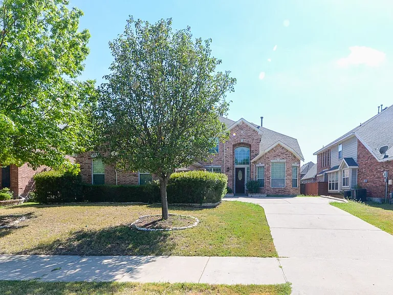 9605 Pinehurst Dr — Photo 22