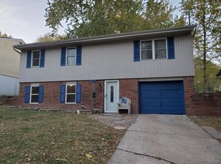 8112 NE 48th Ter, Kansas City, MO 64119