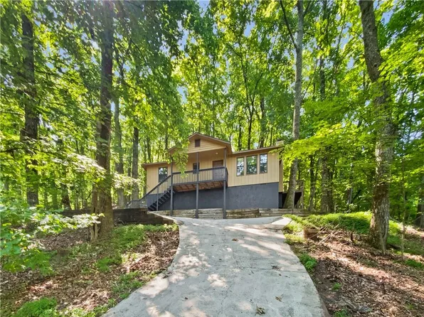 764 Chestnut Cove Trl, Jasper, GA 30143