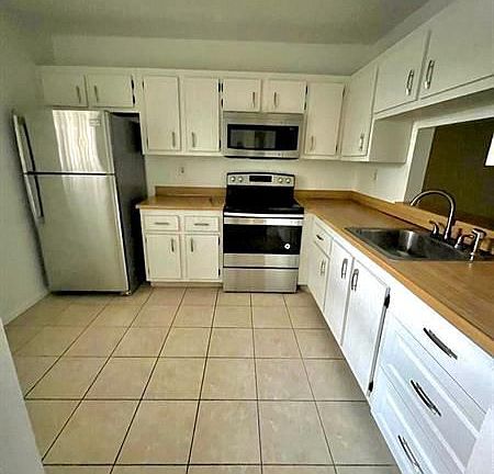 2nd image of 1800 SW 81st Ave APT 1311