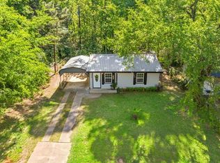 268 Crockett St, Lone Star, TX 75668