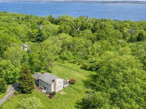 59 Intrepid Ln, Jamestown, RI 02835