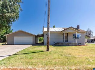 955 F St, Lebanon, OR 97355