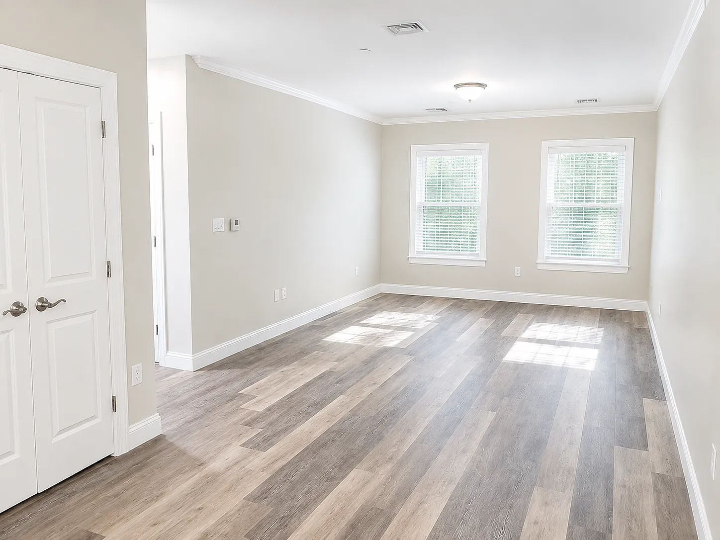 40 Ames Avenue — Photo 3