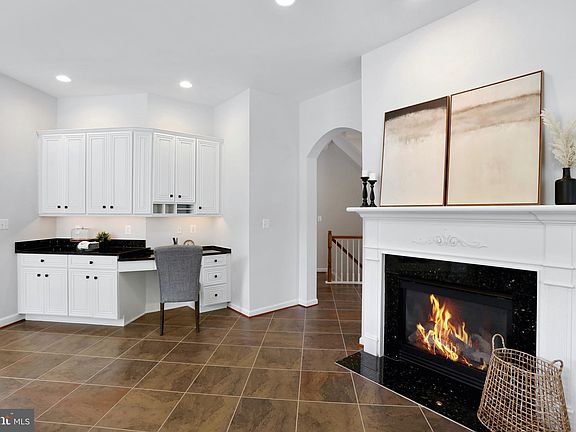 5th image of 18733 Upper Meadow Dr