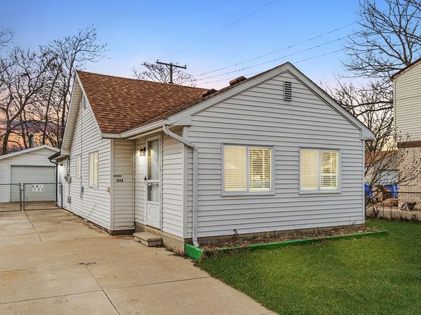2040 Freeman St, Westland, MI 48186