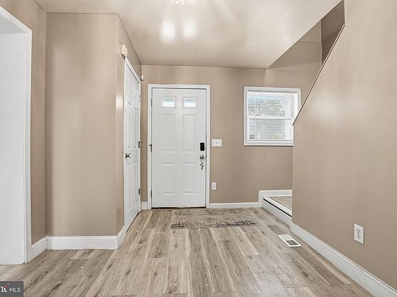 2nd image of 5723 Atkins Ave