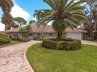 6 Stonehedge Pt, Naples, FL 34105