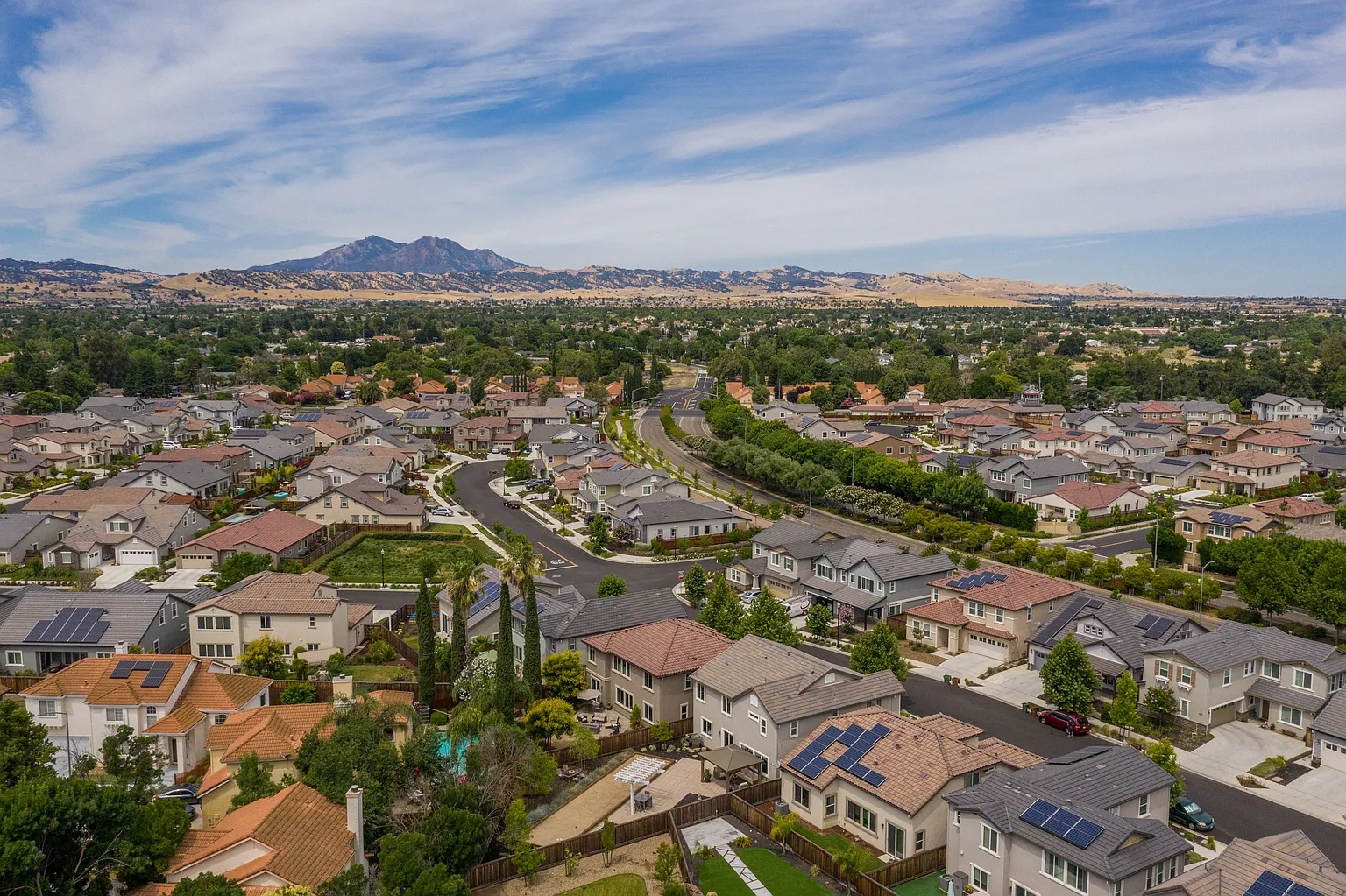 368 Bougainvilla Dr photo 1