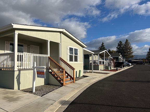 2nd image of 3966 Pacific Hwy #6