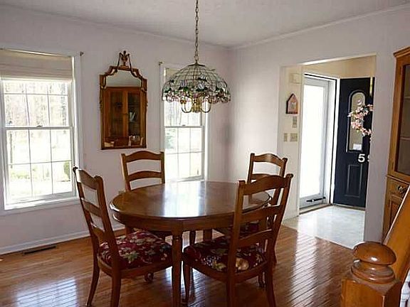 4th image of 59 Saint Katherine Way