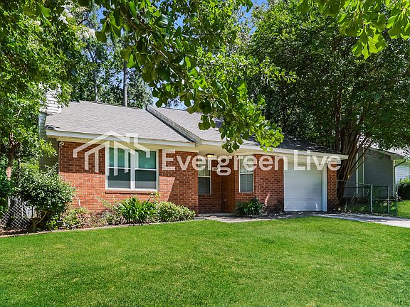 2nd image of 3652 Pebble Creek Dr