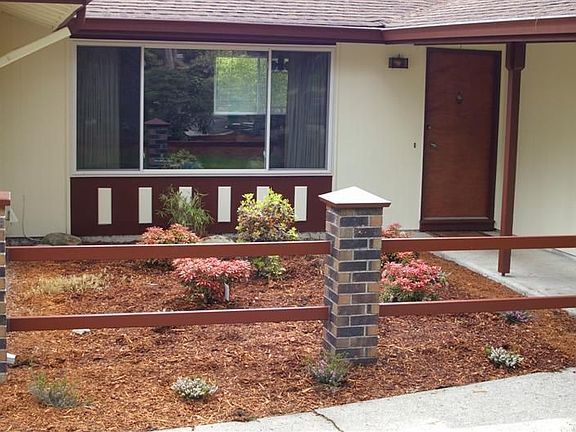 2nd image of 13533 NE 78th St