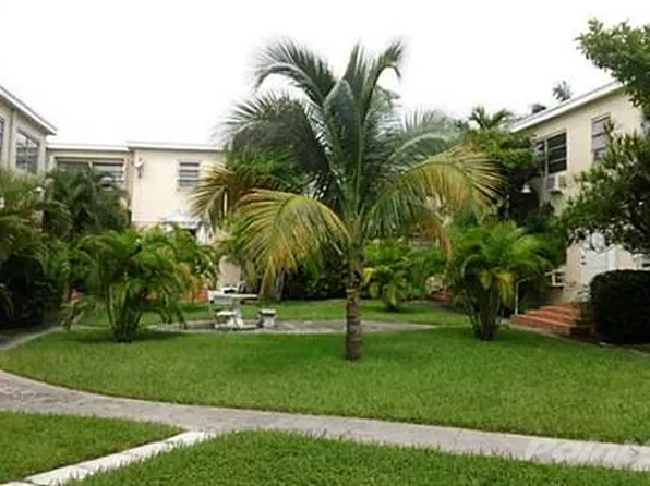 10074 E Bay Harbor Dr #74B, Bay Harbor Islands, FL 33154