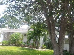 110 Engle Rd, Lake Worth, FL 33461