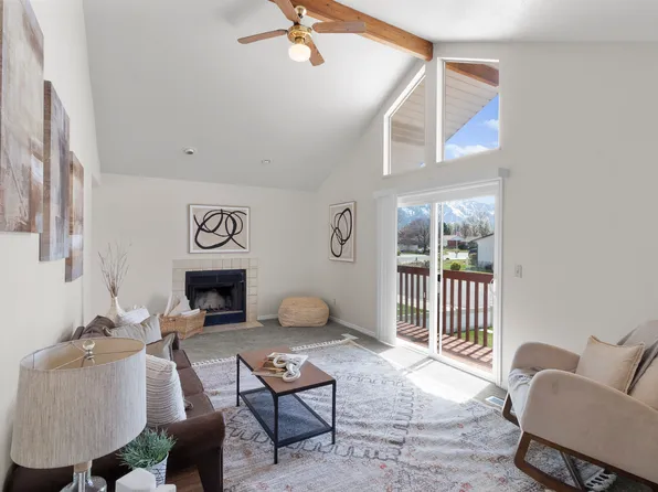 341 E Perrine Dr, Midvale, UT 84047