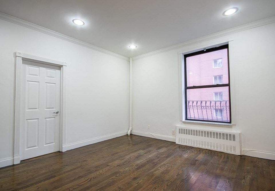 1st image of 102 W 80th St APT 21