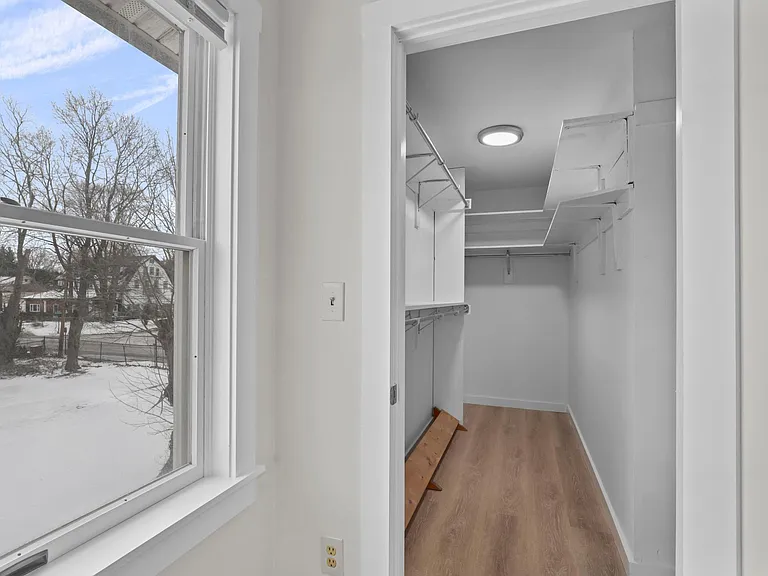 174 E Lake Blvd #R2 — Photo 9