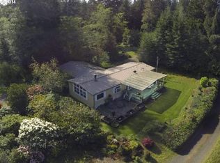 5410 Huckleberry Ln, Florence, OR 97439