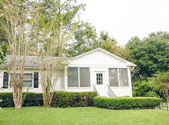 5th image of 2124 E Dellview Dr