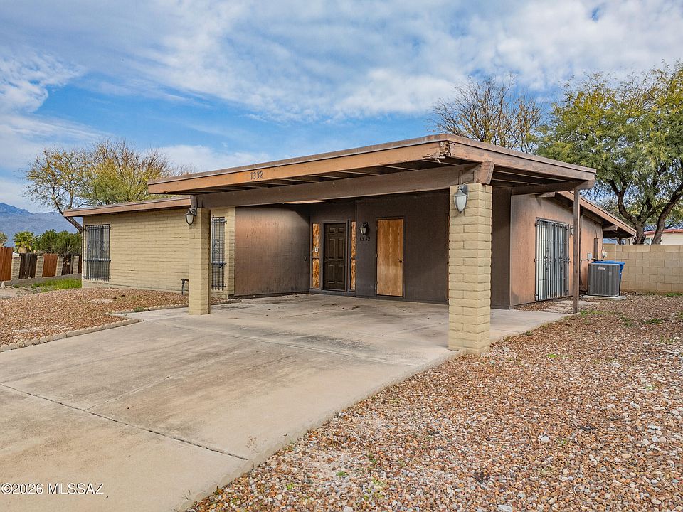 1st image of 1332 N Avenida Marlene