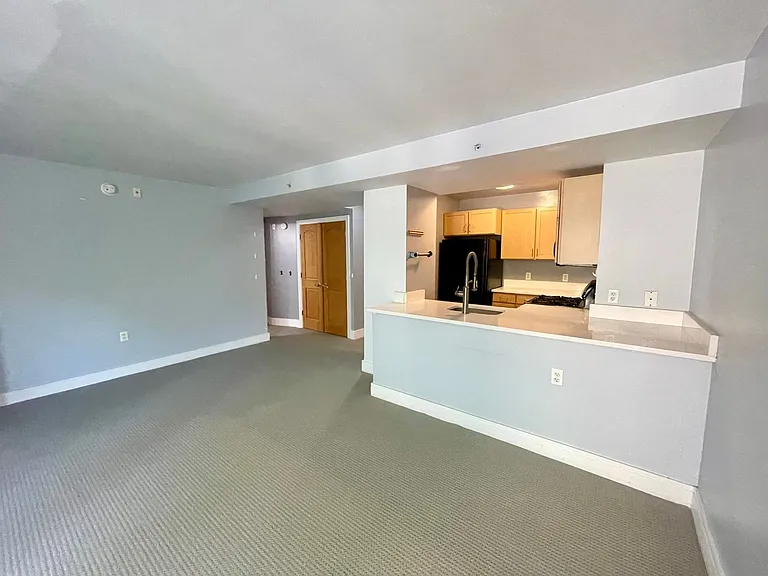 800 4th St SW #S325 — Photo 17