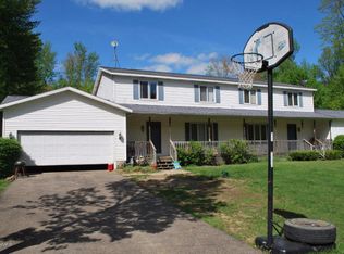 31542 Brandywine Rd, Gobles, MI 49055