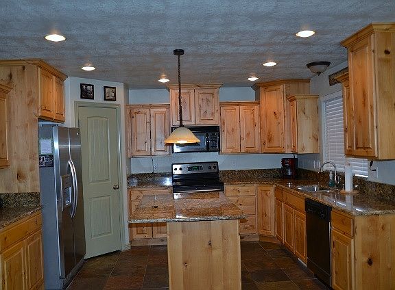 3rd image of 5733 W Muirwood Dr
