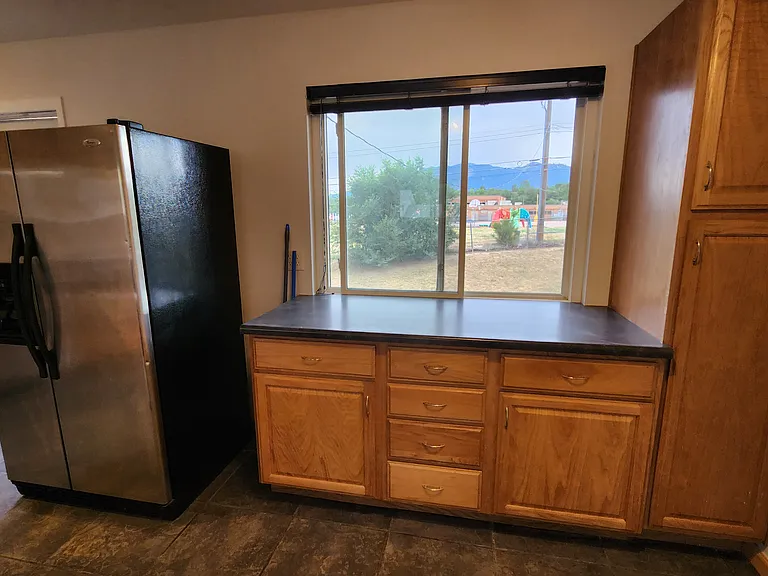 2228 Fernwood Dr — Photo 6