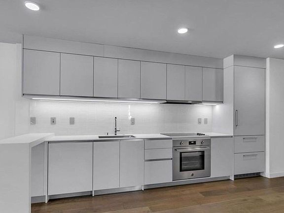 5th image of 1238 Sutter St Unit 304