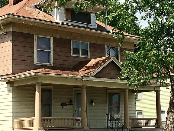 2nd image of 812 N 6th St