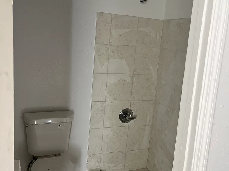 6342 Rosa Ave — Photo 7
