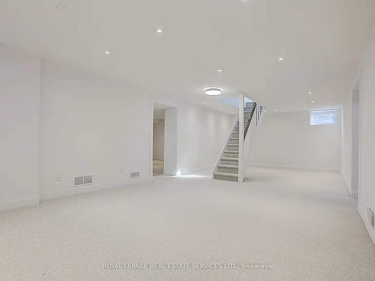 304 Felan Ave — Photo 16