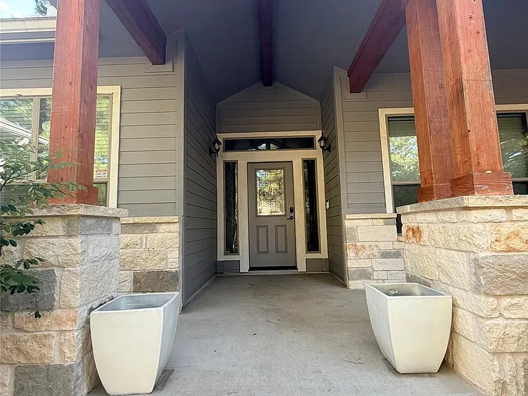 110 Pele Ct — Photo 3