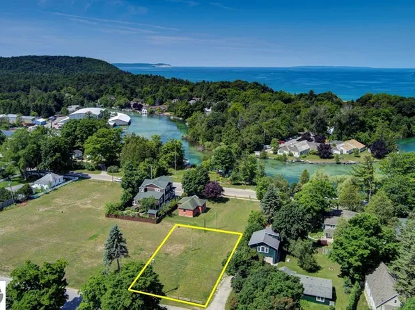 LOT 5 S Grand Ave, Leland, MI 49654