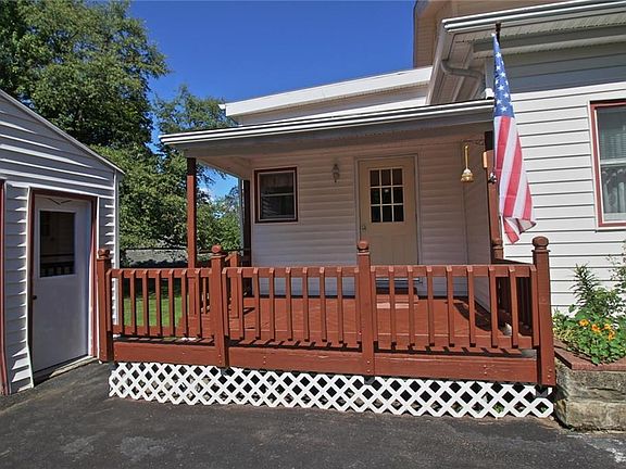 3rd image of 97 Grove St