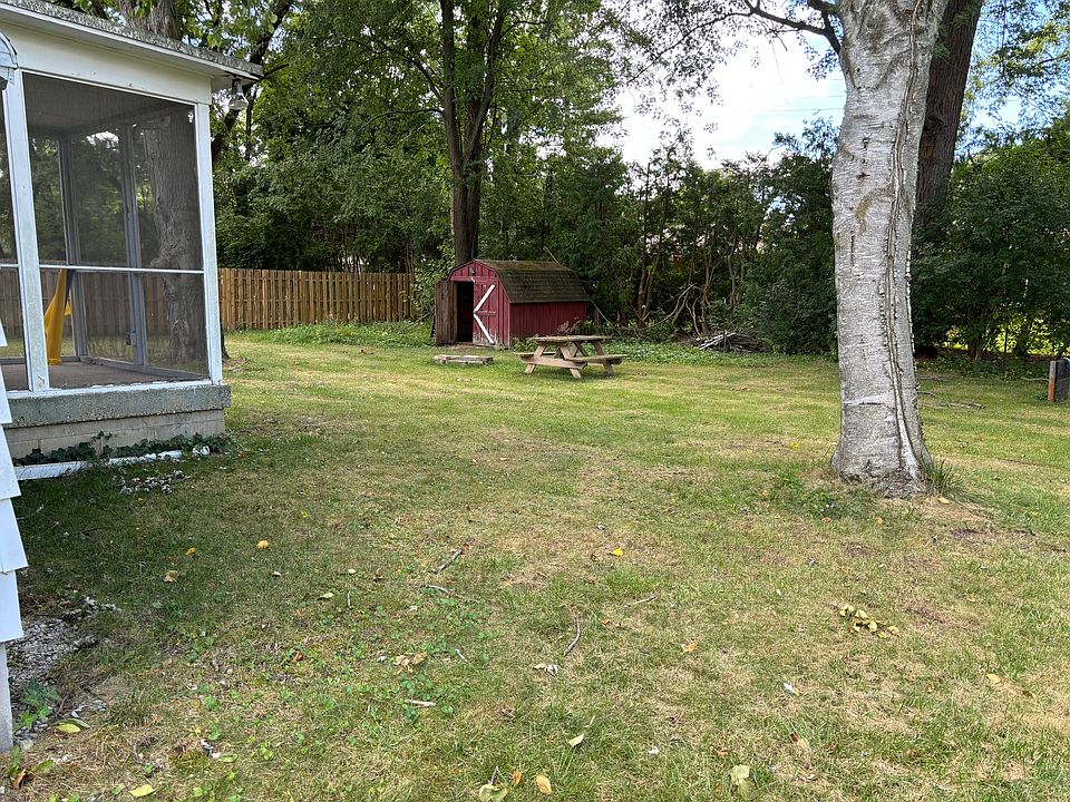 1st image of 18 Dennis Ct