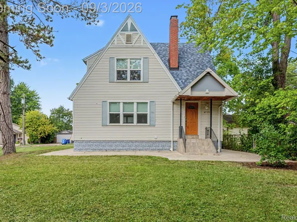 4735 Elizabeth Lake Rd, Waterford, MI 48327