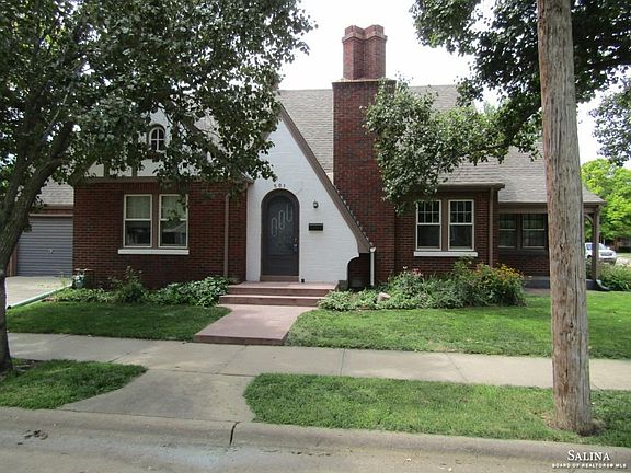 5th image of 501 Sunset Dr
