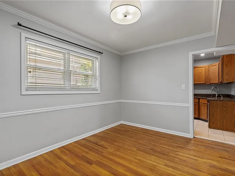 3660 Peachtree Rd NE #A2 — Photo 7