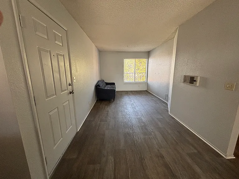 134-138 4th Ave #9 — Photo 2