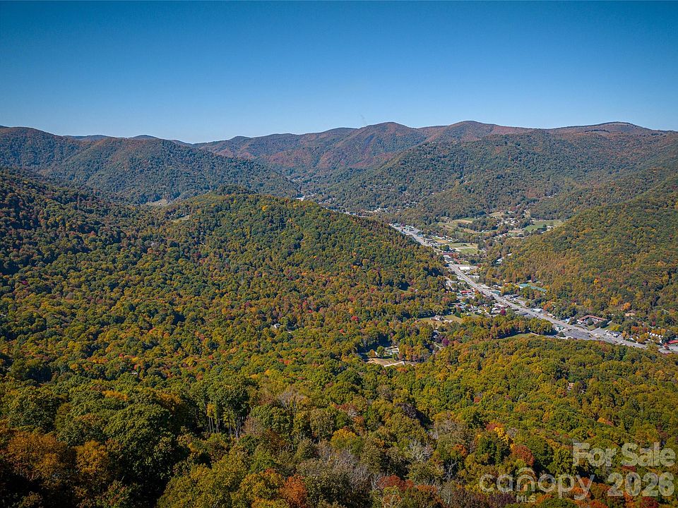 1st image of 40 & 41 Falcon Crest Loop