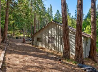 7992 Koon Hollar Rd, Yosemite National Park, CA 95389