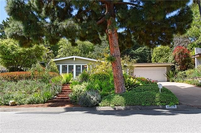 1st image of 27643 Conestoga Dr