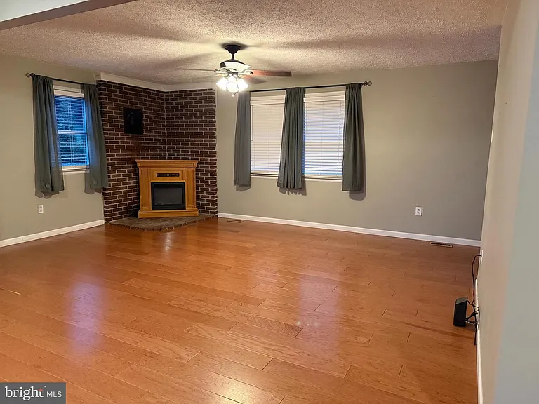 2886 Poor House Rd — Photo 3