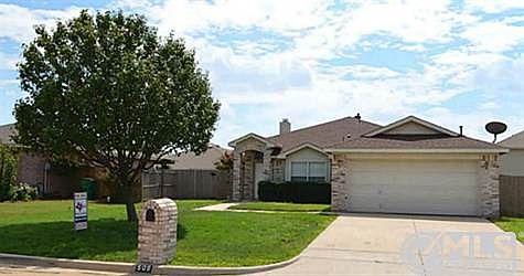 1st image of 509 Lonestar Park Ln