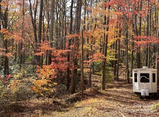 713 White Oak Creek Rd, Burnsville, NC 28714